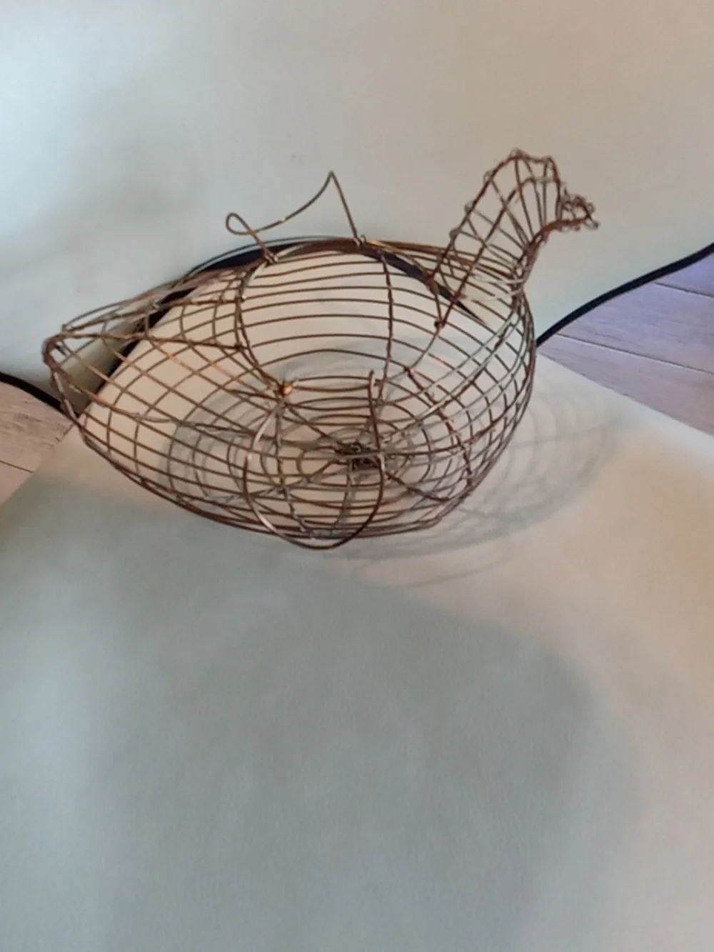 Vintage Copper-Toned Wire Chicken Basket